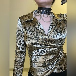 Surplice Collared Leopard Print Blouse